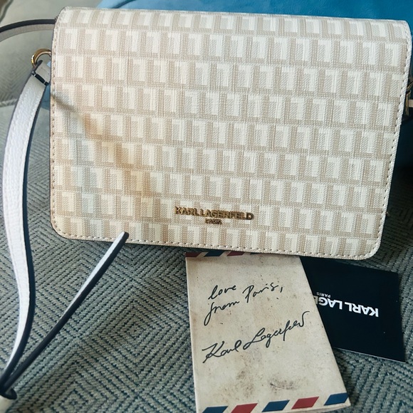 Karl Lagerfeld 

Lourdes Monogram Crossbody - Picture 2 of 5